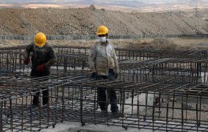 تحویل اراضی احداث ۵۹ هزار واحد مسکونی طرح نهضت ملی به بنیاد مسکن