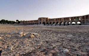 توقف نفوذ فرونشست به تهران از اتوبان آزادگان/از زایندهرود به سمت شمال قابلیت فرونشست وجود دارد توقف نفوذ فرونشست به تهران از اتوبان آزادگان/از زایندهرود به سمت شمال قابلیت فرونشست وجود دارد