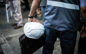 پروانه ساختمانی در دو مرحله صادر شود
