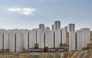 در ساخت چهار میلیون واحد مسکونی هیچ تردیدی ندارم در ساخت چهار میلیون واحد مسکونی هیچ تردیدی ندارم