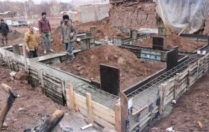 شناسایی زمین برای ساخت مسکن توسط بنیاد