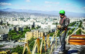 حقوق یک سال کار کارگران، پول ۲ متر آپارتمان!