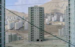اذعان استاندار تهران بر عقب ماندگی در اجرای نهضت ملی مسکن