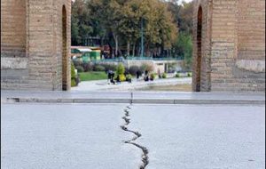 مخاطرات فرونشست اصفهان در پروژه‌های نهضت ملی مسکن ارزیابی می‌شود