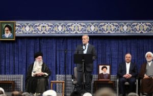 موفقیت بنده و دولت آینده، منوط به پابندی به چشمانداز و سیاستهای کلی ابلاغی رهبری و عمل به قانون برنامه توسعه است موفقیت بنده و دولت آینده، منوط به پابندی به چشمانداز و سیاستهای کلی ابلاغی رهبری و عمل به قانون برنامه توسعه است
