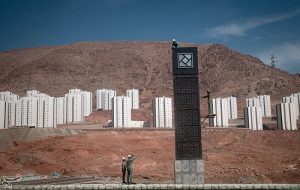 وزیر زمانبندی واگذاری زمین را اعلام کند وزیر زمانبندی واگذاری زمین را اعلام کند
