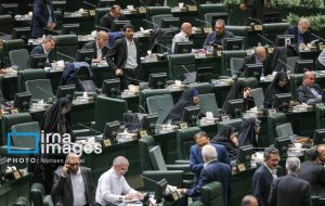 حق بیمه سالانه برق هر واحد مسکونی ۴۲۰ هزار تومان تعیین شد حق بیمه سالانه برق هر واحد مسکونی ۴۲۰ هزار تومان تعیین شد
