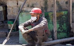 کارگران برای خرید مسکن ۱۱۵ سال پسانداز نیاز دارند کارگران برای خرید مسکن ۱۱۵ سال پسانداز نیاز دارند