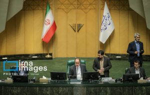 دولت توان خود را به سَمت ساخت مسکن سوق دهد دولت توان خود را به سَمت ساخت مسکن سوق دهد