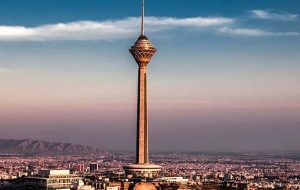 بازدیدهای کم برج میلاد در ۱۰ سال/ برج معروف تهران چقدر درآمدزایی کرد؟