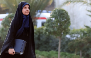 صادق با وعده جدید آمد