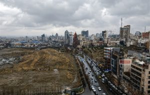 خانهدار شدن با حداقل حقوق؛ ۱۳۳ سال پسانداز برای خرید مسکن ۸۰ متری خانهدار شدن با حداقل حقوق؛ ۱۳۳ سال پسانداز برای خرید مسکن ۸۰ متری